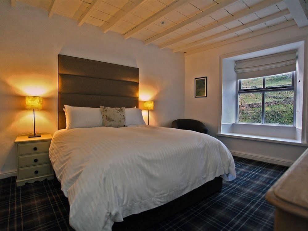The White Lion Inn Buckden  Dış mekan fotoğraf